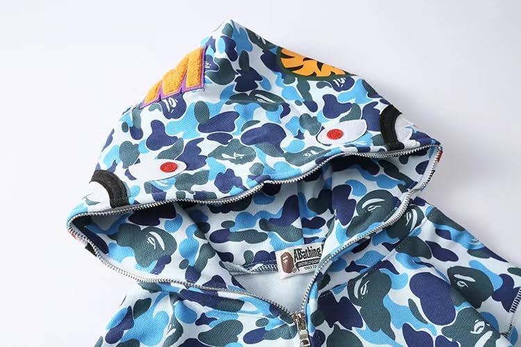 Playing with Fashionable Camo Hoodie