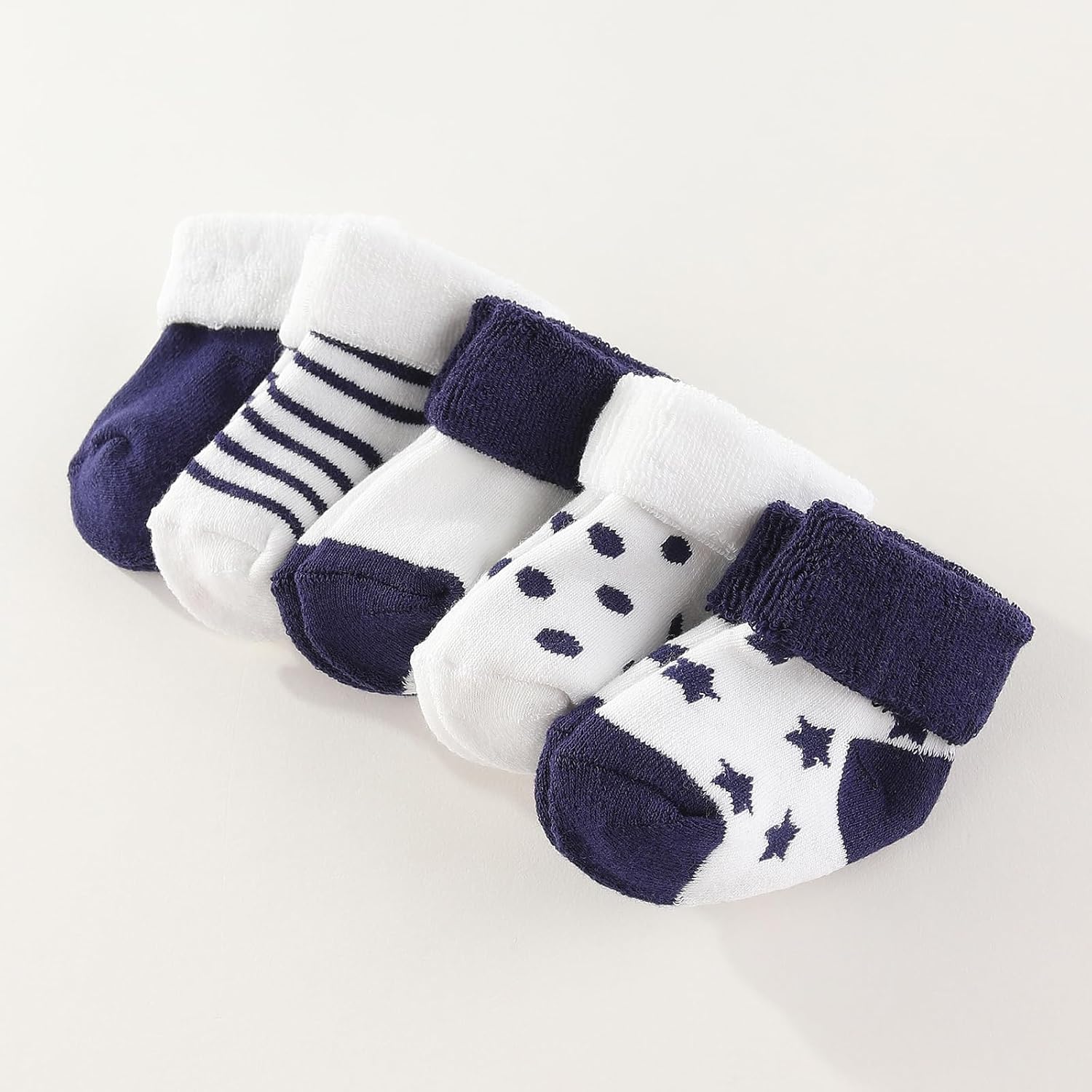Perfect Newborn Layette for Newborn Boys Girls