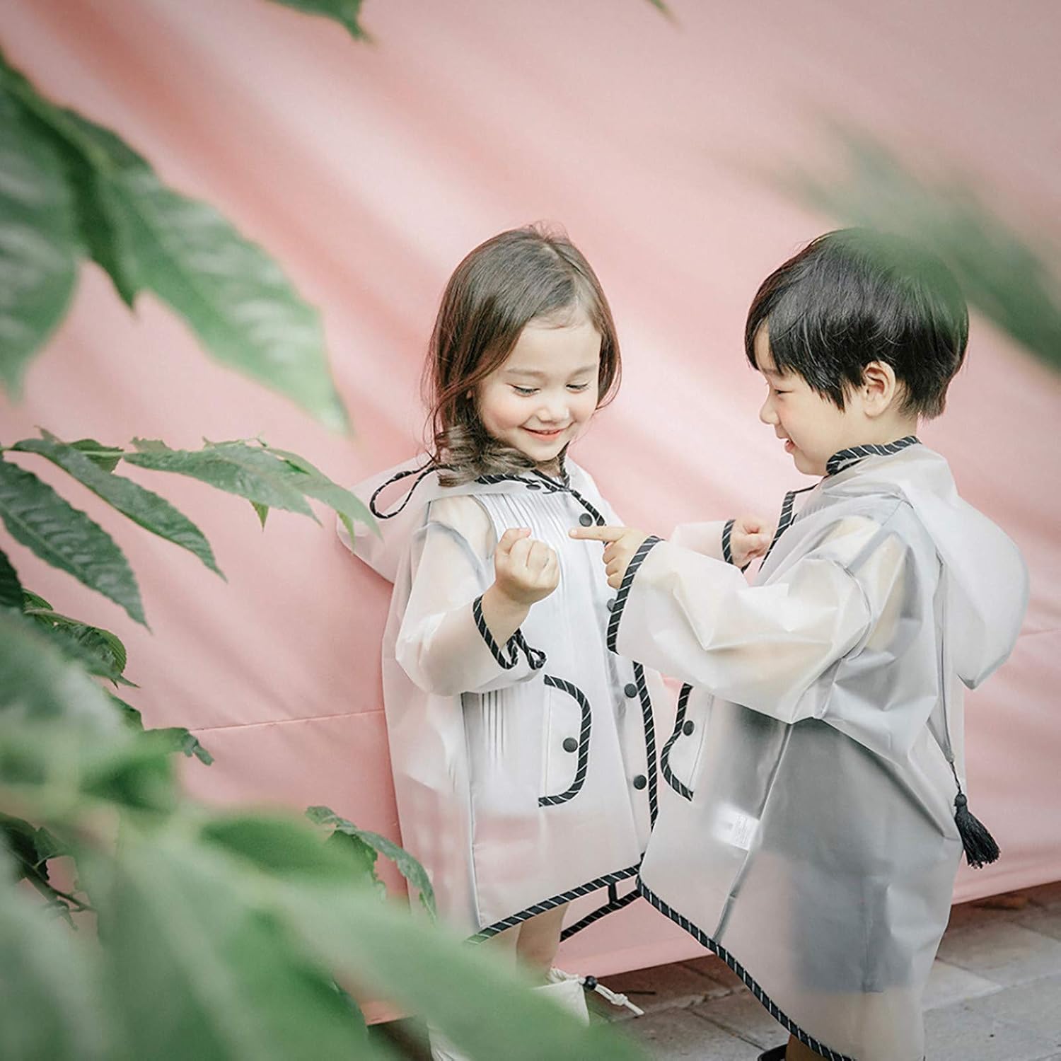 Soft and comfy unisex windproof jacket for girls and boys