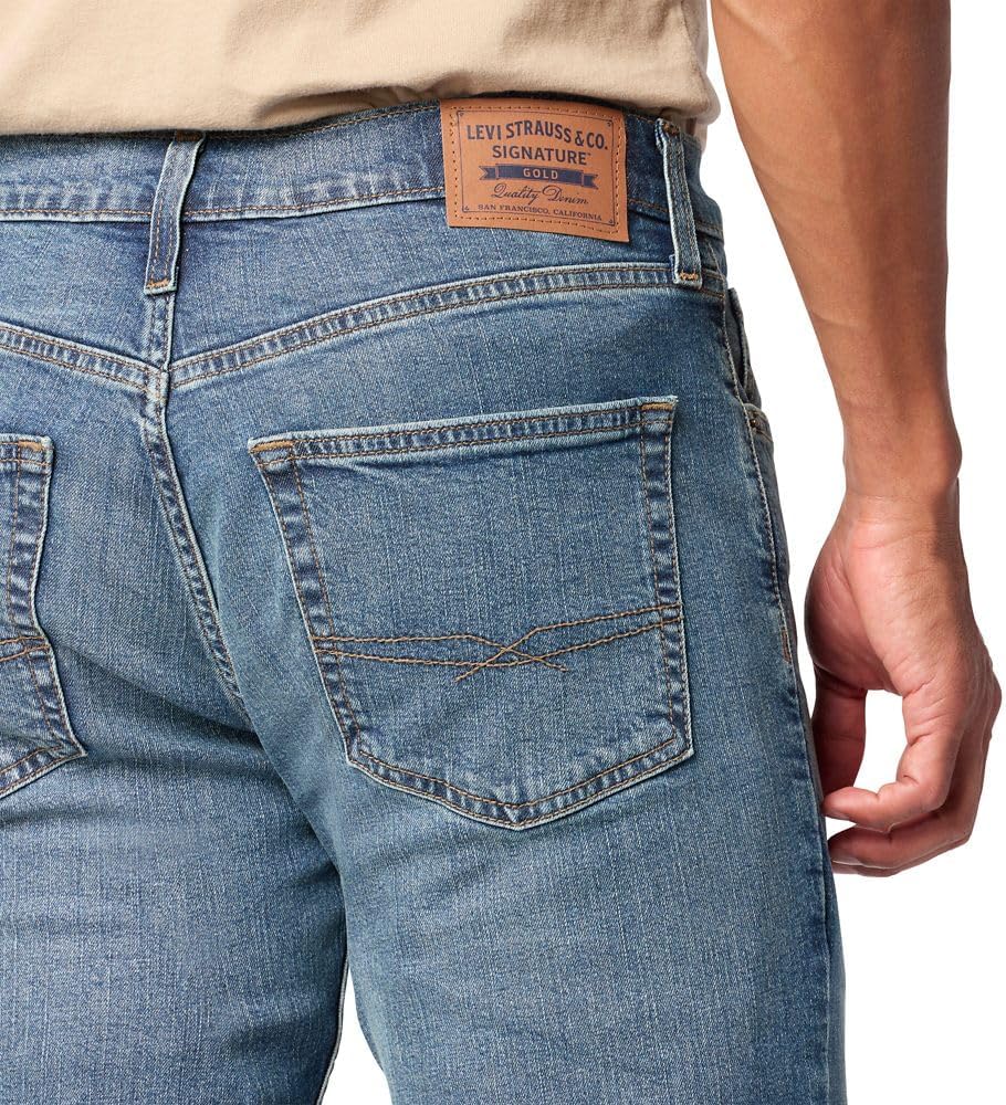 Levi Strauss Signature Gold Slim Fit Jeans