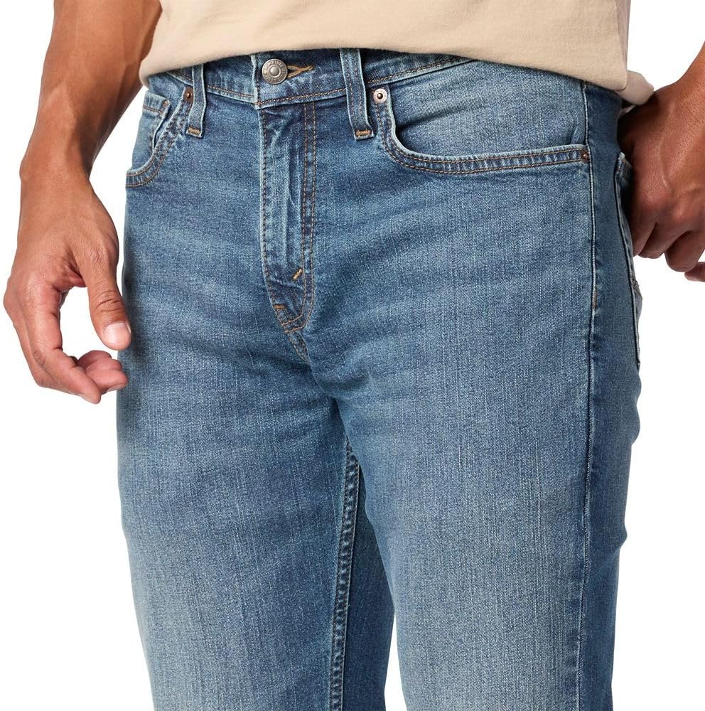 Levi Strauss Signature Gold Slim Fit Jeans