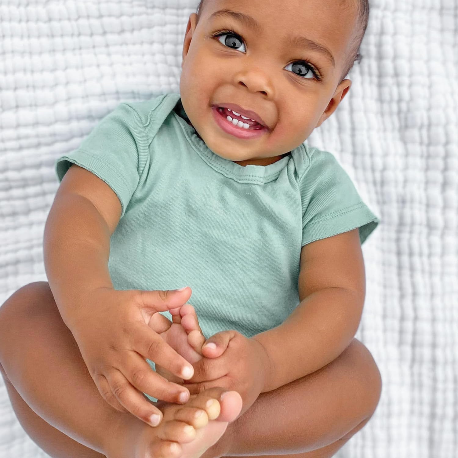 HonestBaby 3-Pack Organic Cotton Bodysuits for Baby 1