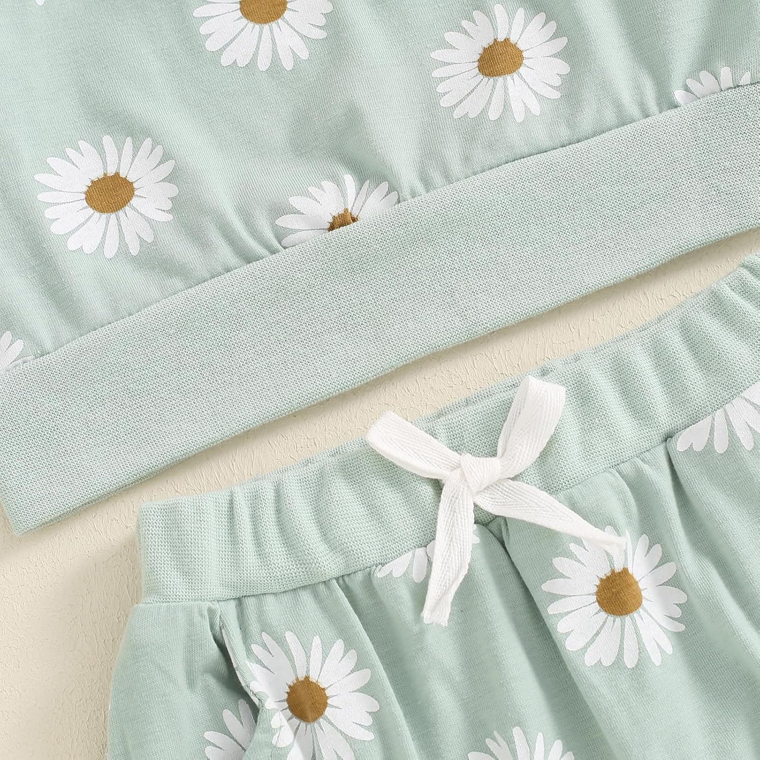 LIOMENGZI Soft Ruffle Pullover Pant Set for Toddler Girls